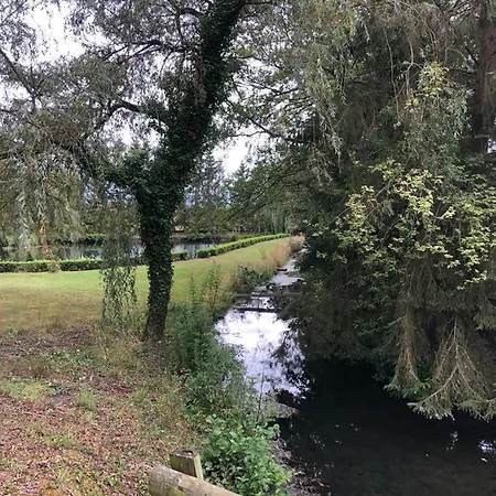 Апартаменты Moulin De Viette Sainte-Marguerite-de-Viette